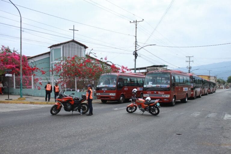 Se realizará un sólo viaje y se dispondrán 12 unidades de Bus Yaracuy