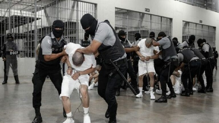 Venezuela responde a El Salvador: Es prueba de graves crímenes contra migrantes y violación al derecho internacional