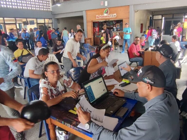 En Independencia:  Más de 300 conductores beneficiadas con jornada Integral en Independencia 