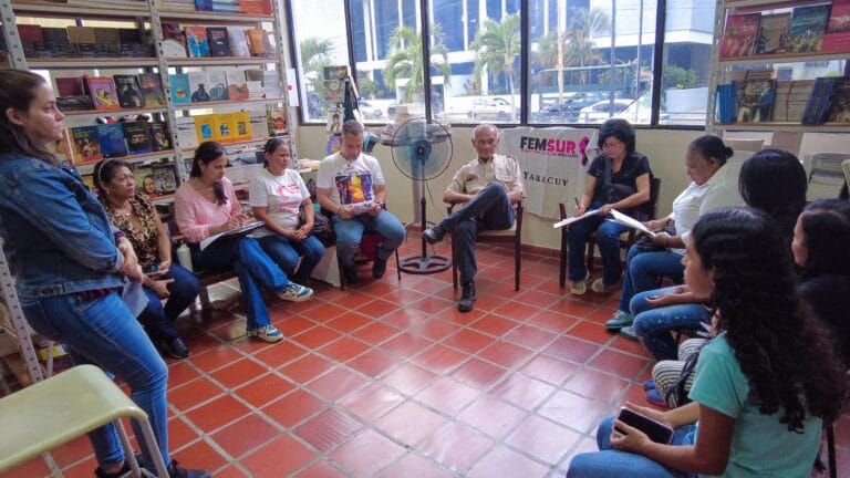 Círculo de lectura en Yaracuy reflexiona sobre la vigencia del pensamiento de Clara Zetkin