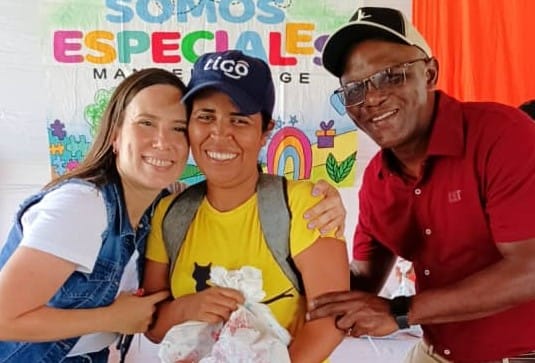 551 medicamentos fueron entregados a 39 niños y jóvenes de Somos Especiales en ManuelMonge