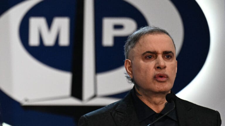 Fiscal General Tarek William Saab acusó a Bukele de «trata de personas» y criticó a la ONU
