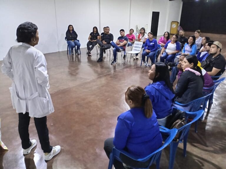 Promueven capacitación sobre correcta toma de tensión arterial
