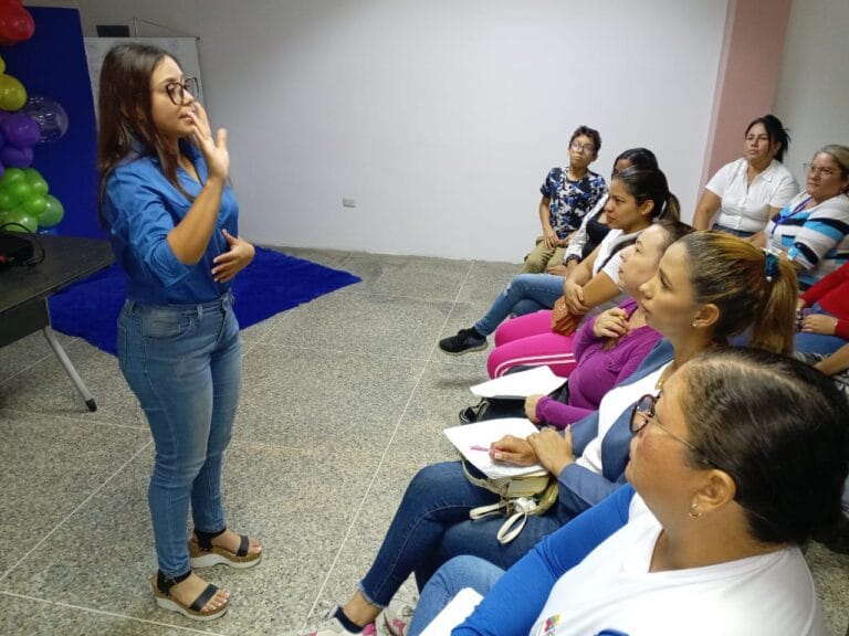 Realizan taller sobre Manejo Emocional para Madres de Niños con Neurodiversidad 