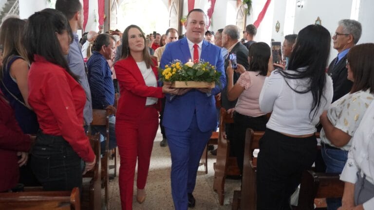 Gobernador: «lograremos importantes cosas e iremos a cada espacio a cumplir con proyectos y compromisos»