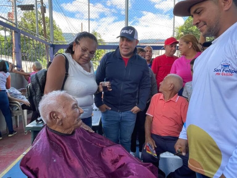 Más de 300 Adultos mayores de la Comuna San Felipe El Fuerte se beneficiaron de una Jornada Integral de Salud