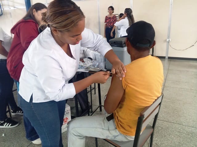 Comunidad de la UPTYAB fue atendida en jornada integral de salud
