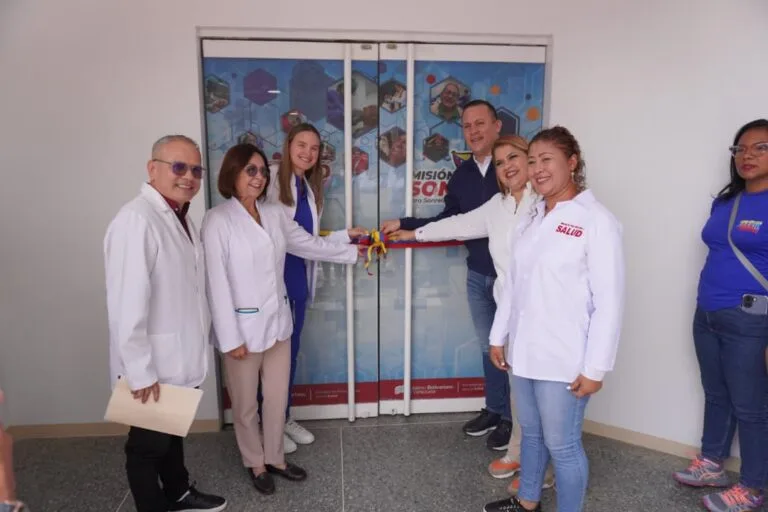Gobernador y autoridades de Misión Sonrisa reinauguran sede de Yaracuy y entregan 150 prótesis dentales