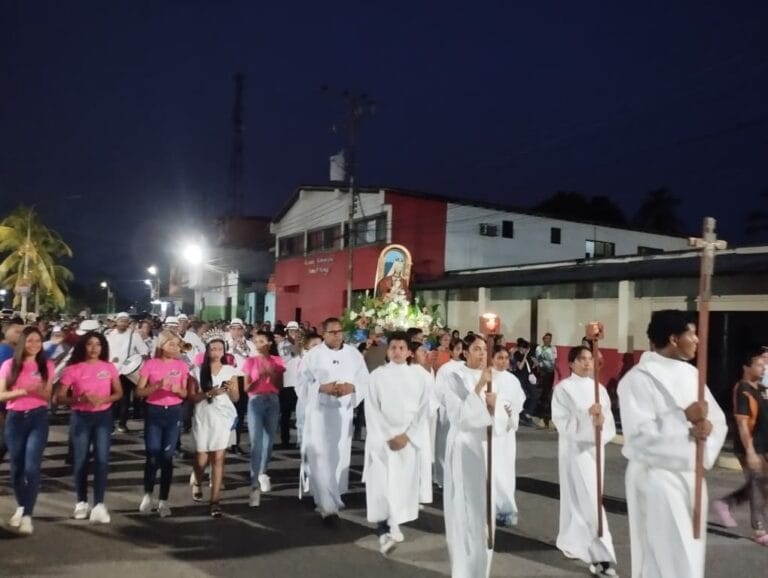 Fwd: Celebrada la Virgen de Coromoto en Yumare