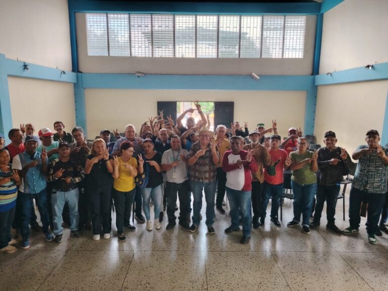 Conversatorio en Bruzual analiza la Cultura como eje estratégico de la Geopolítica actual