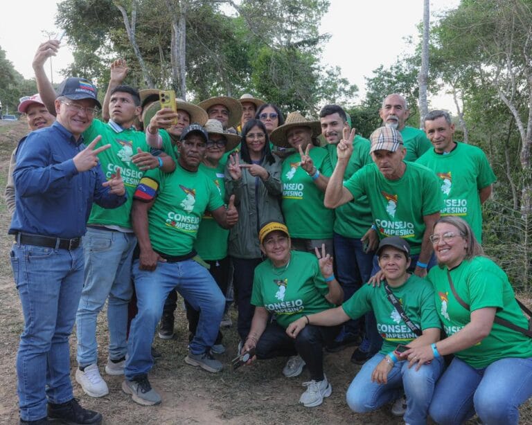 Gobierno Bolivariano entrega más de 5.300 títulos agrarios para fortalecer la soberanía alimentaria