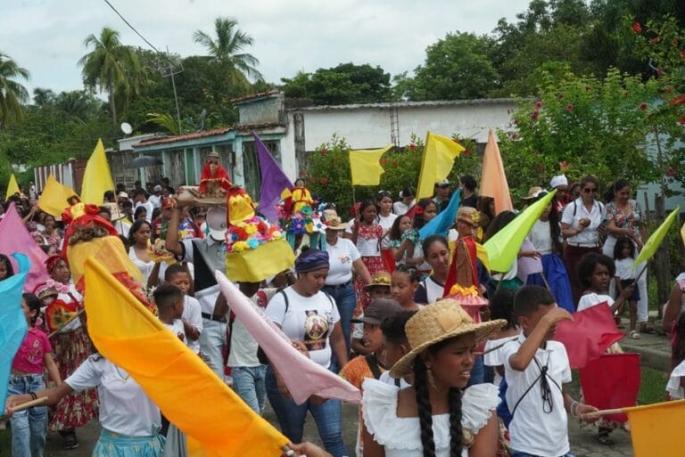 Tradición San Juan Escolar se fortalece en Veroes con participación de más de 500 estudiantes