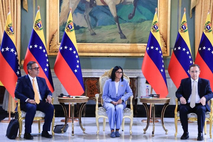 Venezuela y General Electric Vernova firman acuerdo de cooperación para fortalecer el SEN