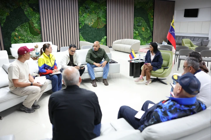 Ejecutivo nacional evalúa políticas de protección para familias afectadas por sismos