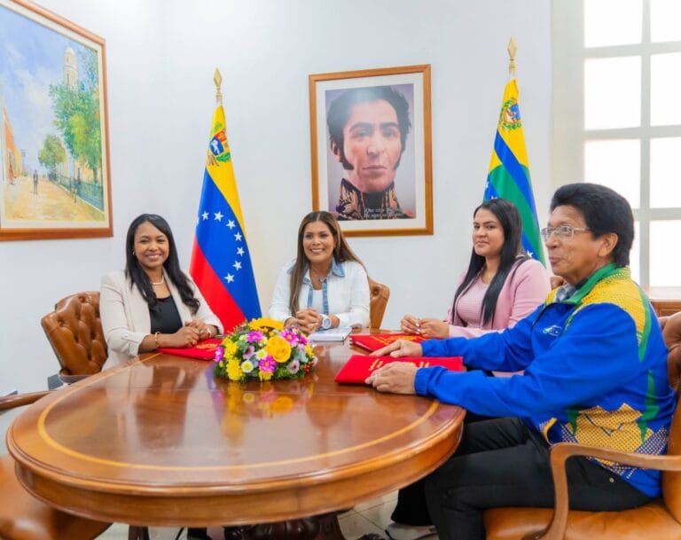 ‎Gobernadora Yulisbeth García fortalece su equipo para optimizar la gestión Por Amor a Bolívar
