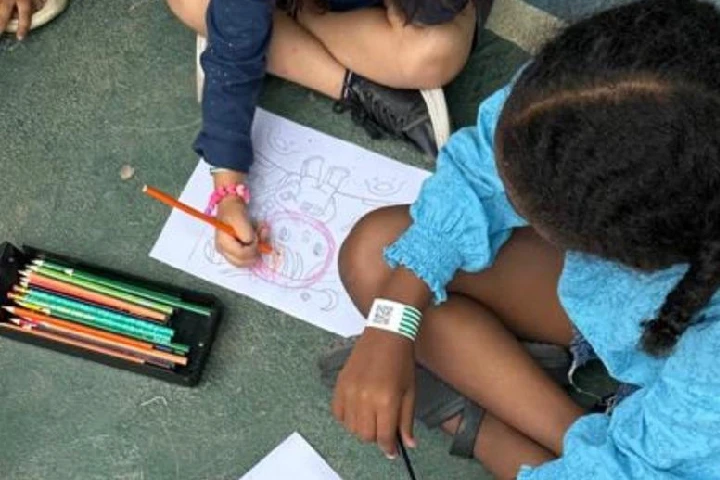 Niños y niñas lesionados gravemente tras los sismos serán atendidos en programa especial pedagógico