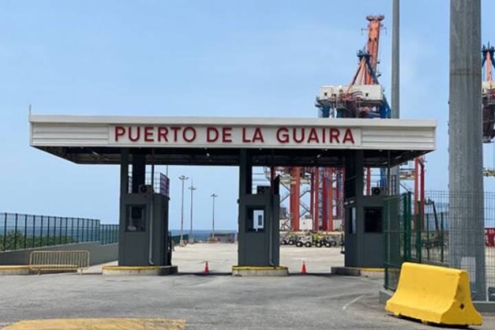 Puerto de La Guaira reactiva la recepción y salida de cargas