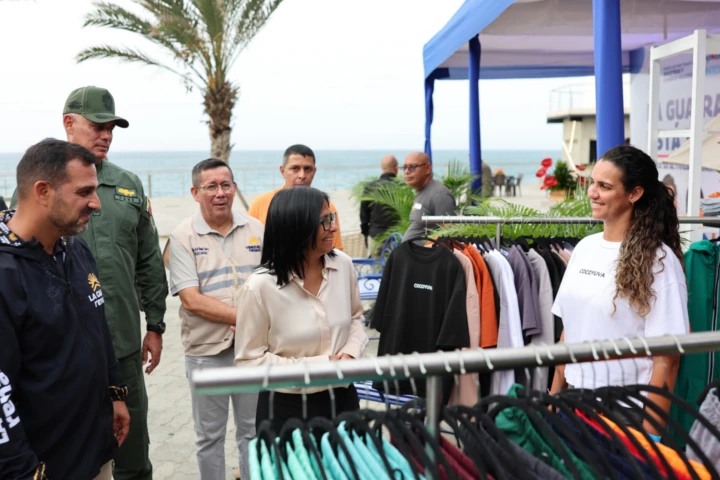 Plan maestro de desarrollo logístico y turístico ordena Delcy Rodríguez para La Guaira