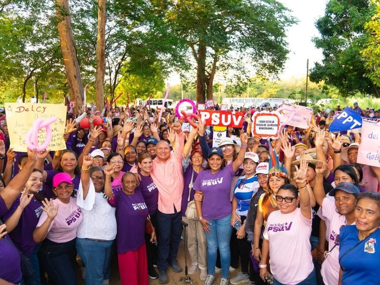 Encuentro de mujeres del PSUV reafirma el liderazgo femenino en Bolívar
