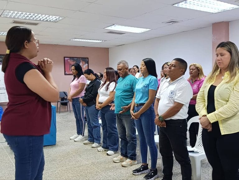 Instituto de la Mujer de Independencia promueve prevención del suicidio
