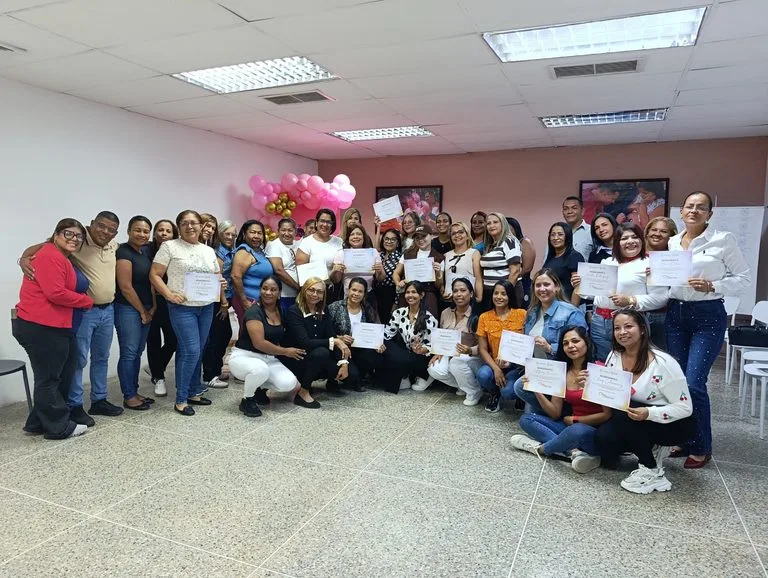 Imaf cumple 17 años comprometido con la atención de la mujer y su familia
