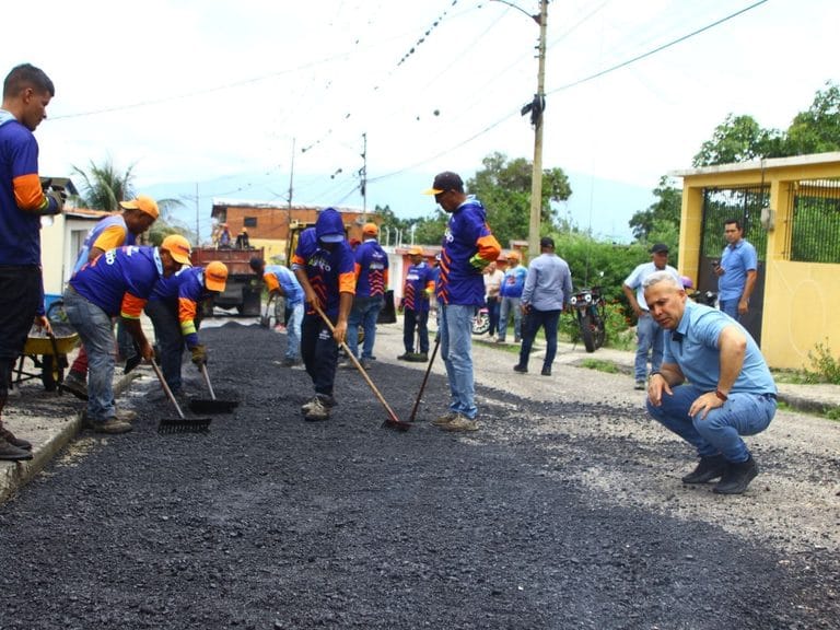 Plan Bacheo y Asfalto Me Gusta! ha colocado 300 toneladas de asfalto y ha tapado 361 huecos
