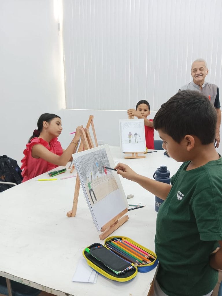 Imparten talleres de arte en el Museo Jesús Soto en Ciudad Bolívar 