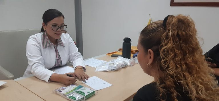 Fundación Social Bolívar afianza atención preventiva de la mujer con jornada de citología