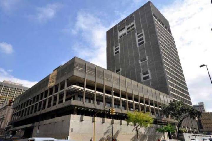 BCV adecúa tasas de interés y establece remuneración para depósitos bancarios