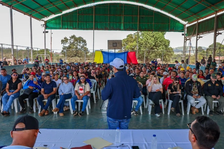 Comuna Agrominera de El Callao presenta proyectos productivos rumbo a la Consulta Popular